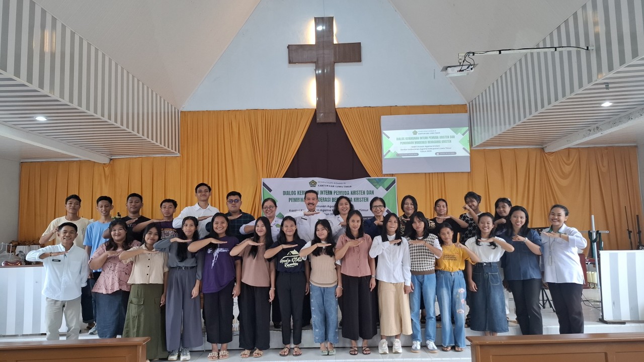 KAKAN KEMENAG LUTIM HADIRI DIALOG KERUKUNAN PEMUDA KRISTEN DAN PEMBINAAN MODERASI BERAGAMA